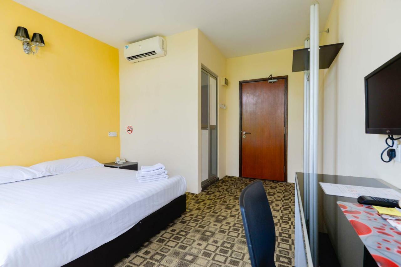 Fumah Hotel Shah Alam Exterior foto
